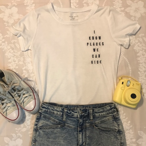 Tops - Taylor Swift Official Merchandise T-Shirt